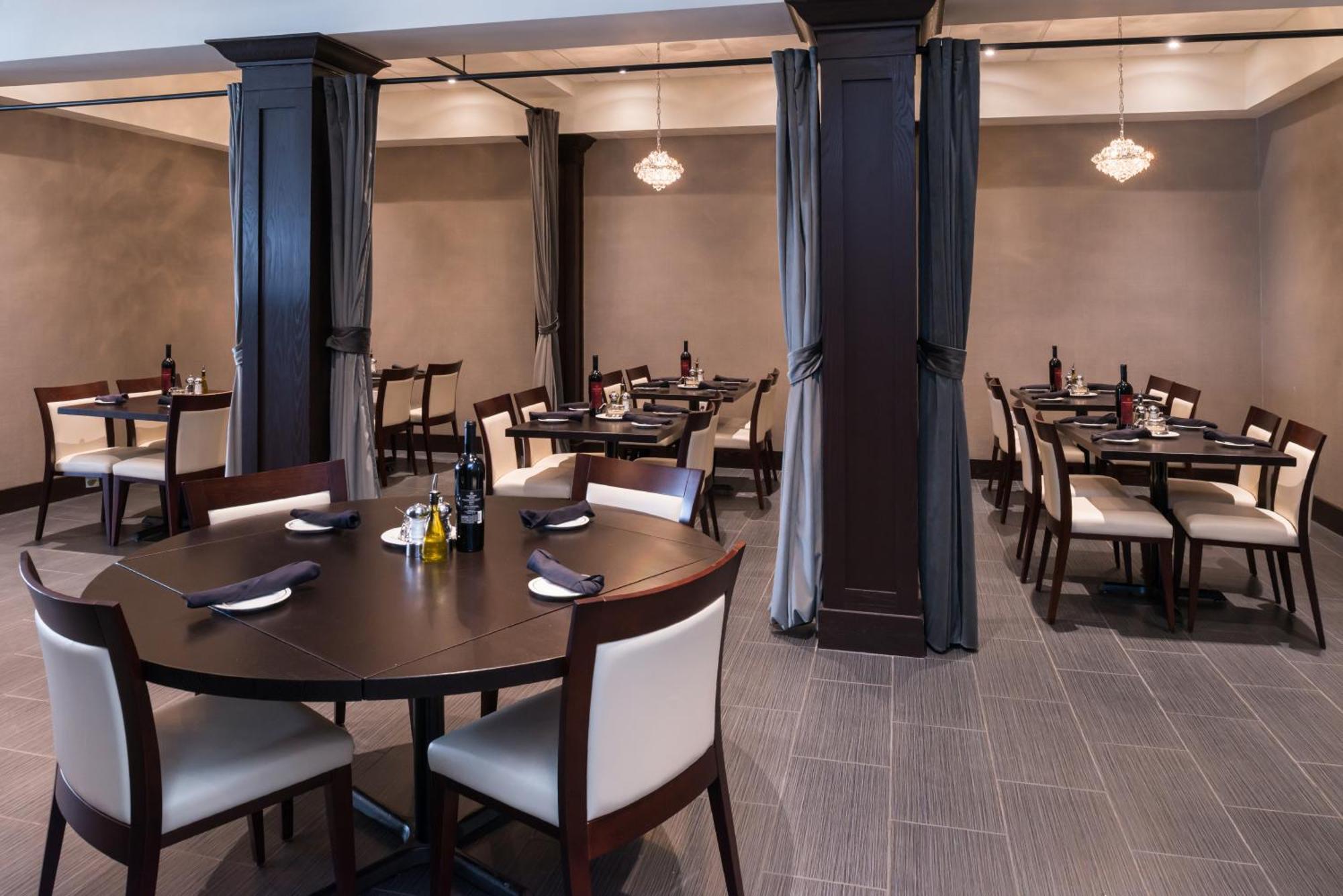 Holiday Inn Detroit Northwest - Livonia By Ihg Buitenkant foto