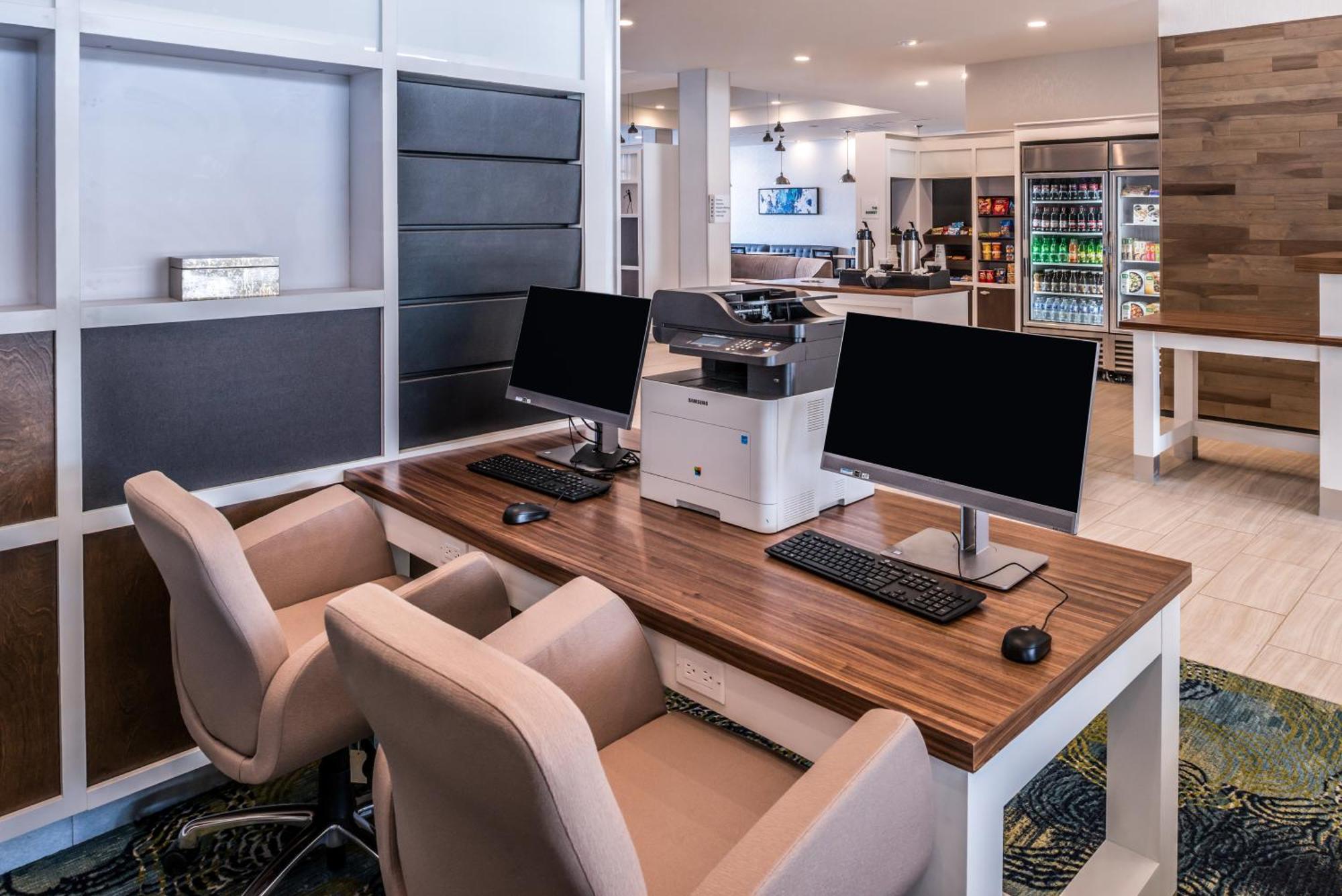 Holiday Inn Detroit Northwest - Livonia By Ihg Buitenkant foto